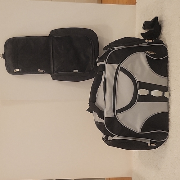 Duffle bag - Picture 2 of 9
